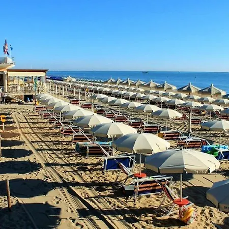 Apartment Lady 2 - Pineto