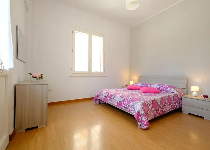 Lady 2 - Διαμέρισμα Pineto